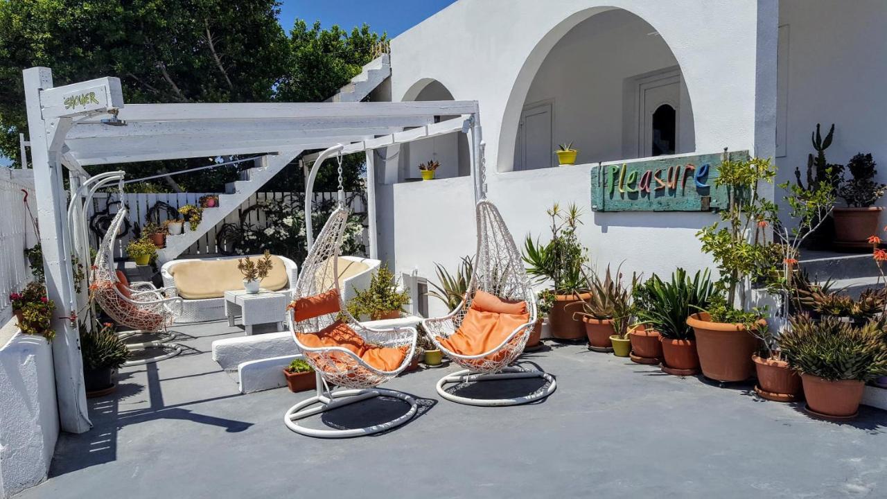 Pleasure Seaside Rooms Perissa  Exterior photo