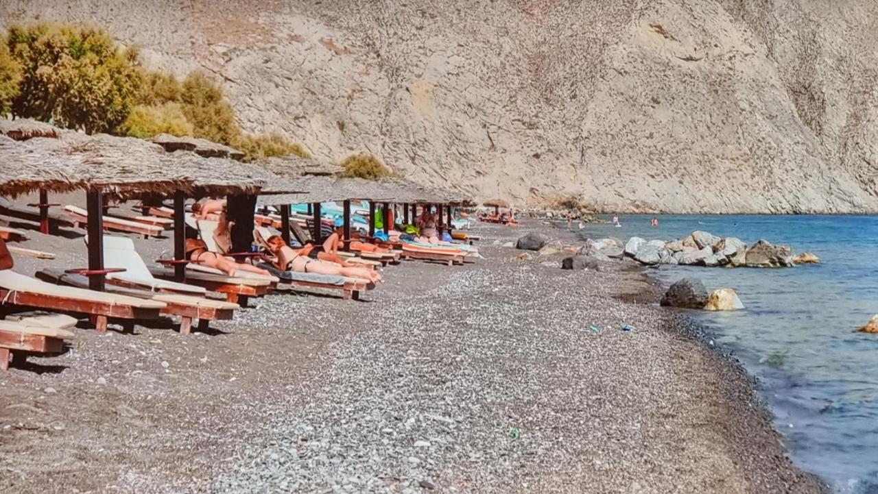 Pleasure Seaside Rooms Perissa  Exterior photo