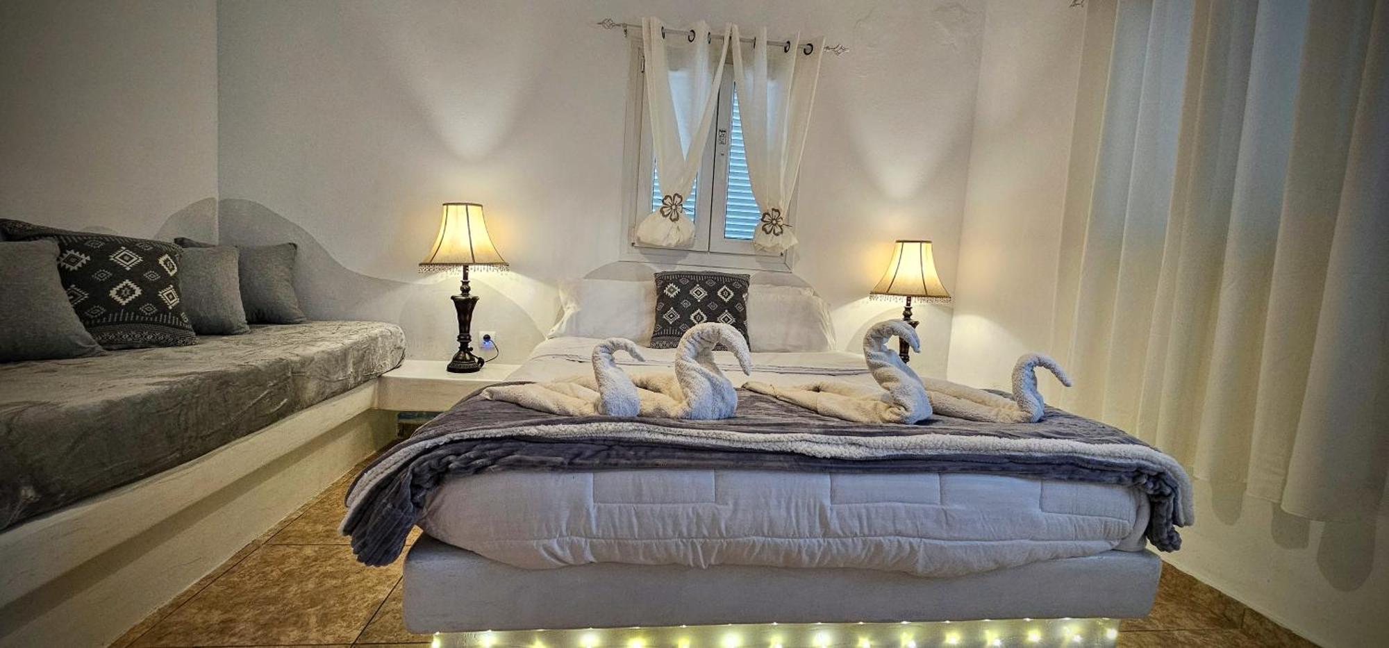 Pleasure Seaside Rooms Perissa  Exterior photo