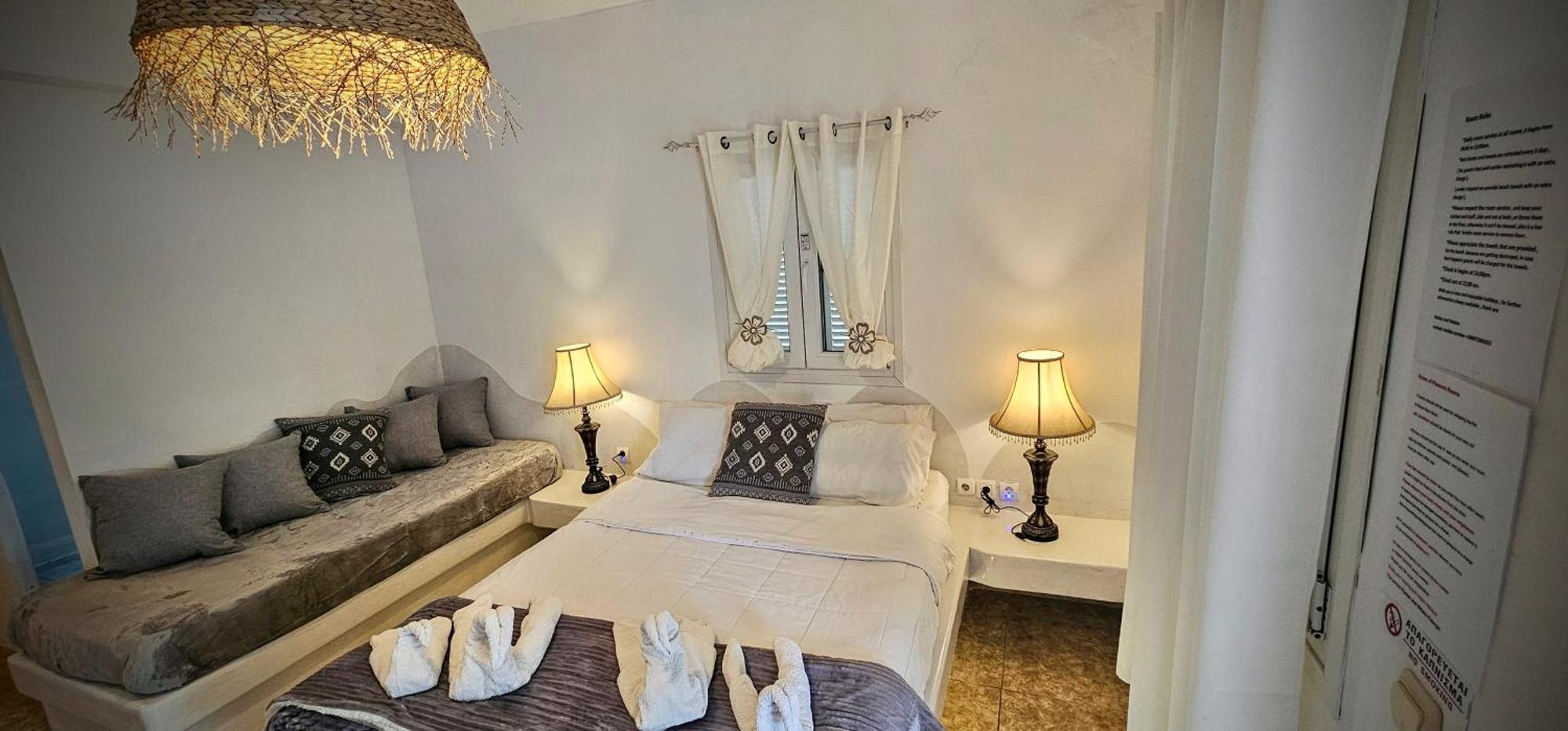 Pleasure Seaside Rooms Perissa  Exterior photo